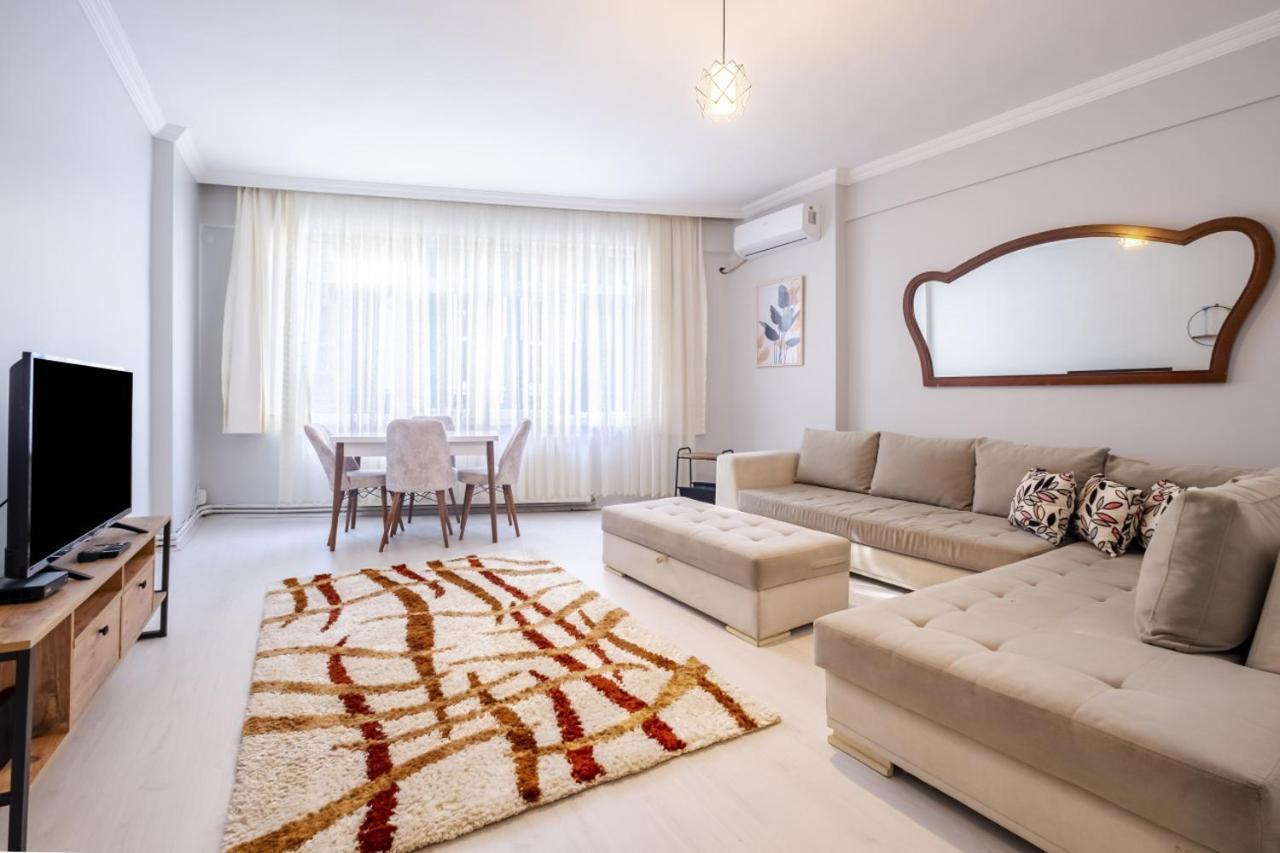 Fully Equipped Cozy Home In Kadikoy Istanbul Exterior photo